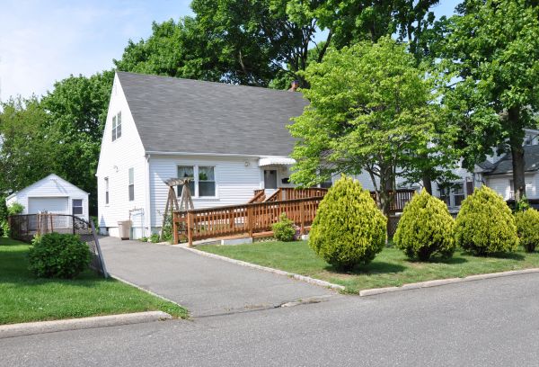 Cost of Deck Ramp Installation in Belleville